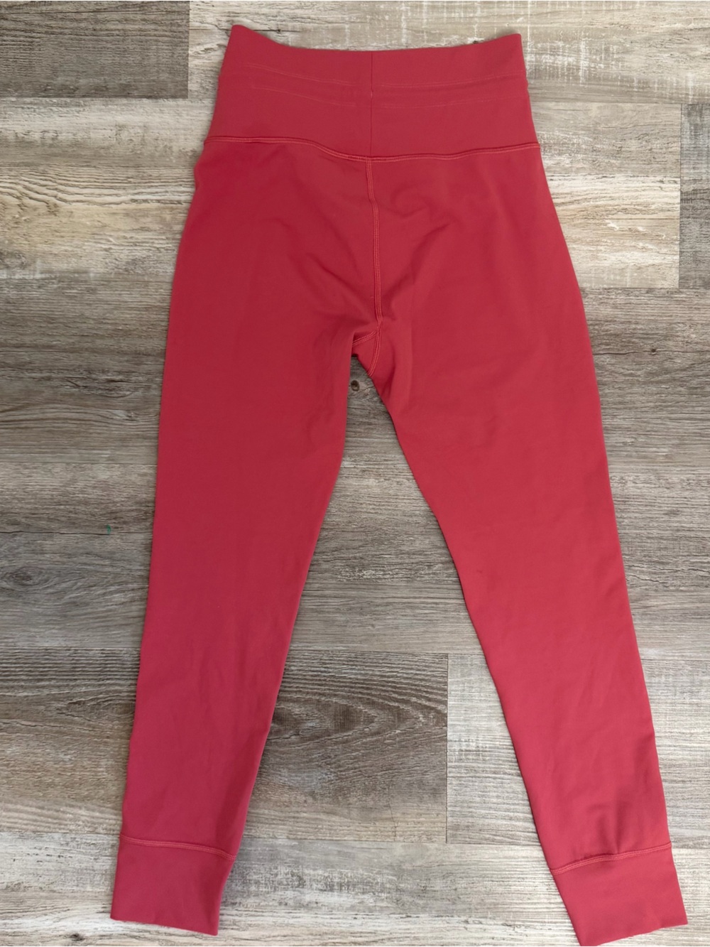Vuori Women’s Daily Form Leggings-size Medium *like NEW* - Picture 5 of 5